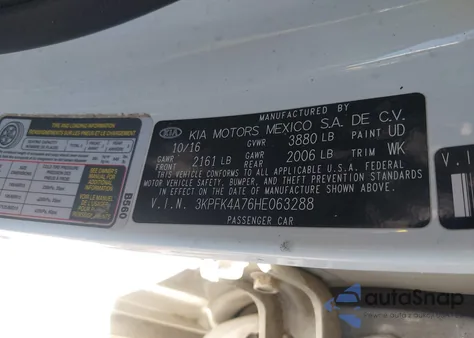 2017 Kia Forte Lx из США, поврежденный, VIN 3KPFK4A76HE063288